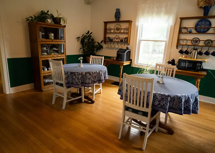 Garden Grove Inn Bed And Breakfast